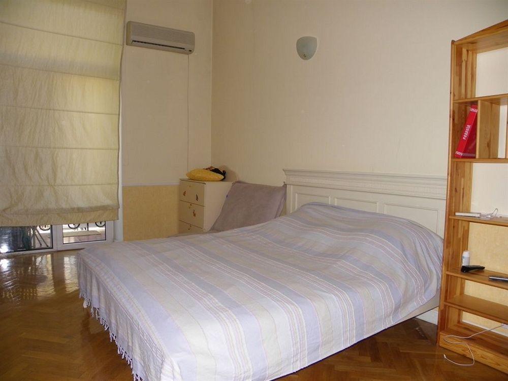 Pecherskie Lipki Hotel Kijów Zewnętrze zdjęcie